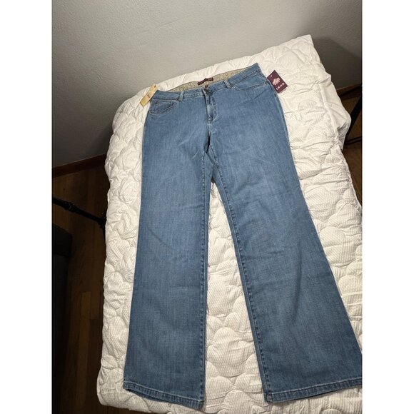 Izod Womens Jeans Size 16 Light Blue Denim Bootcut classic fit - Picture 7 of 16